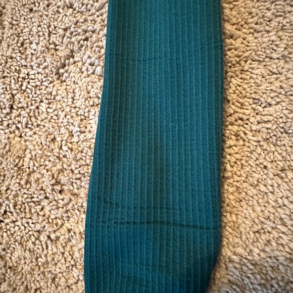 Lululemon swiftly tech long sleeve sz 6 - Picture 3 of 4